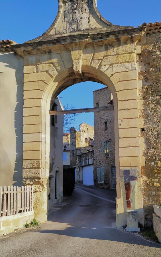 Les Jarres Bleues Apartment Grillon Exterior photo